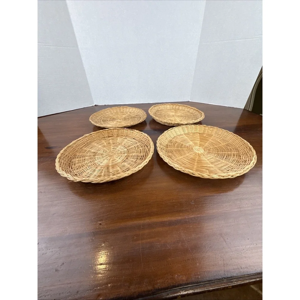 VTG Set of 4: Wicker Rattan Bamboo Round Paper Plate Holders 10